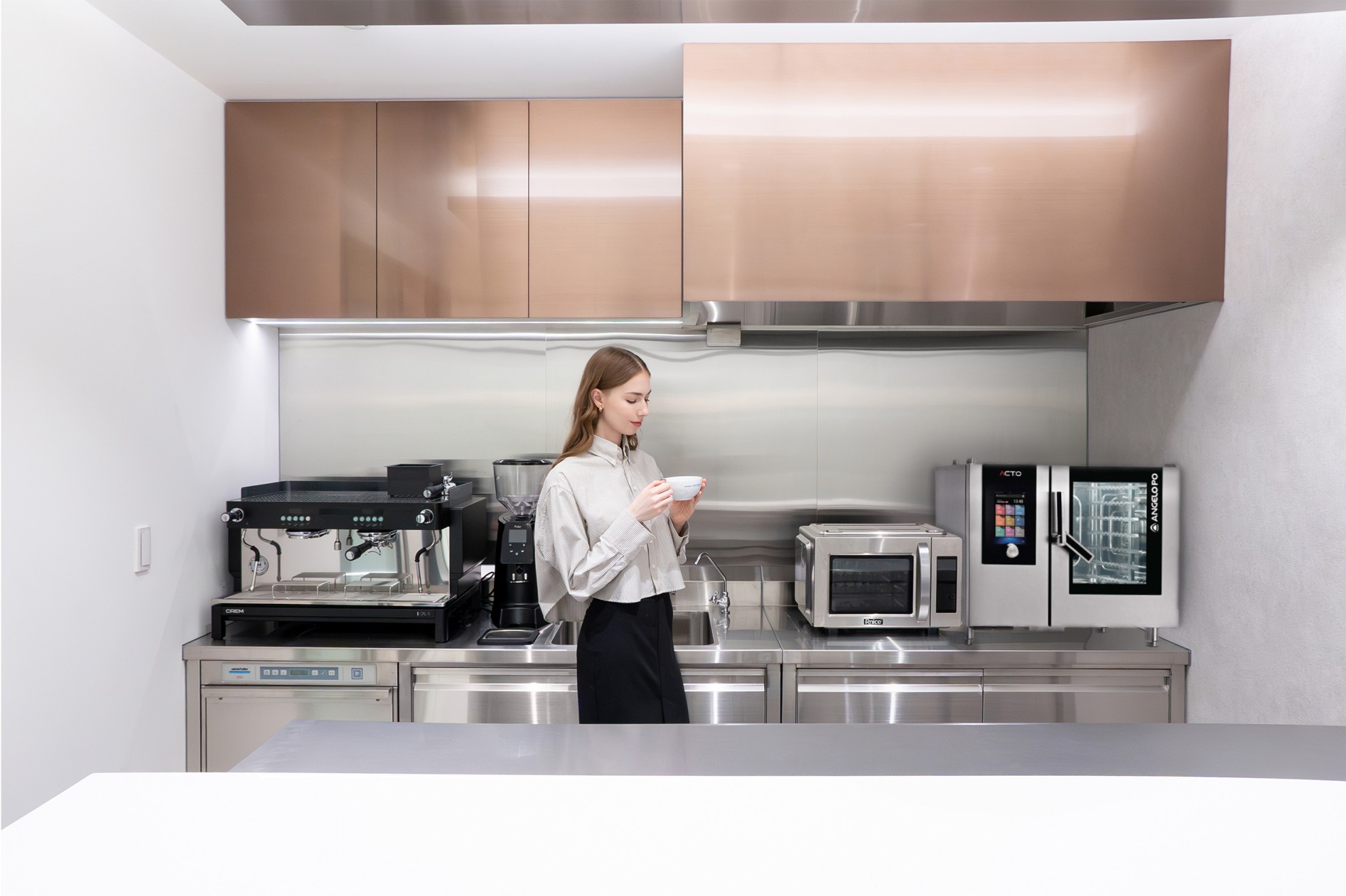 均泓國際實業&泰誠資訊 均泓國際實業&泰誠資訊